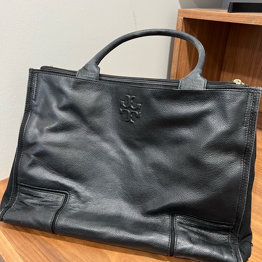 Tory Burch black leather bag.   Good condition. Used but lots of life left